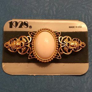 VTG 1928 Gold Tone Pin with Large White Stone